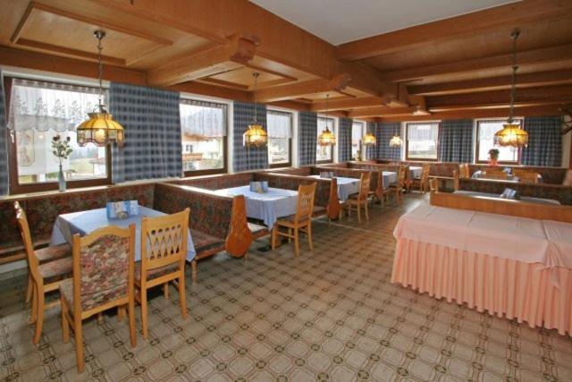 Landgasthof Pfarrwirt Hotel Thiersee Exterior foto