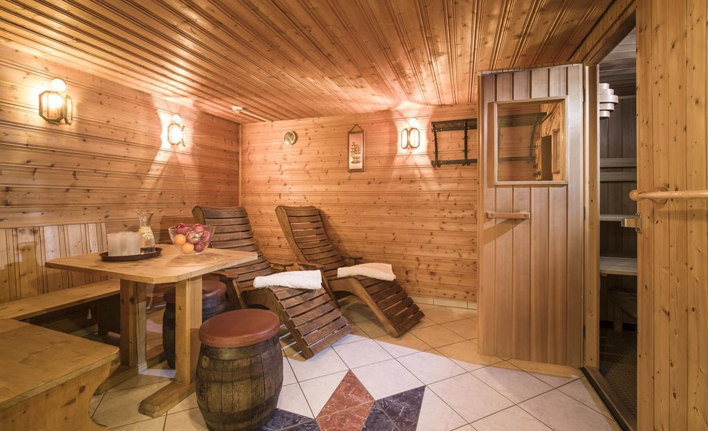 Landgasthof Pfarrwirt Hotel Thiersee Exterior foto
